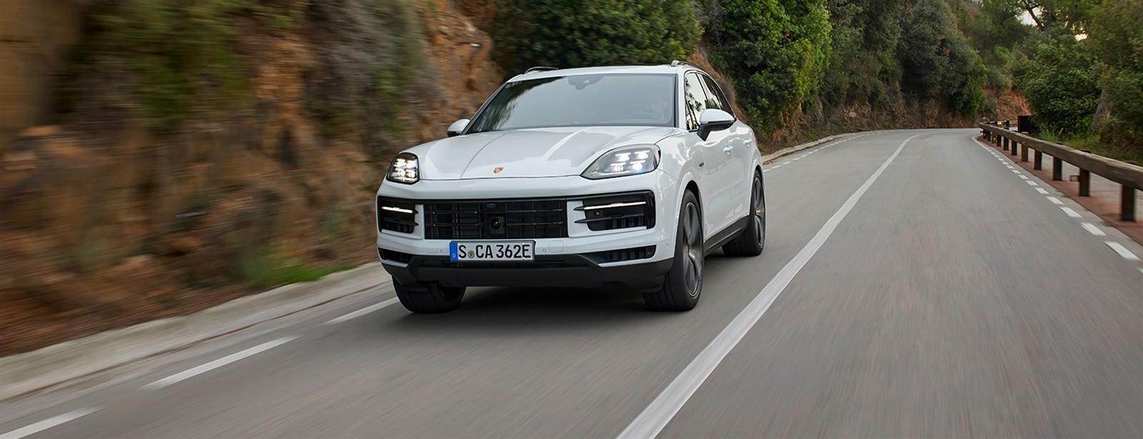 Porsche introduceert met Cayenne S E-Hybrid nieuwe hybridevariant.